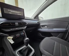 Zunanja slika - Dacia Sandero - Stepway Expression TCe110+6 LET JAMSTVA - 9 - Predogledna slika
