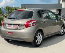 Zunanja slika - Peugeot 208 - 1,4 VTi Allure VTi+SLOVENSKI+SAMO 130.000KM+PANORAMA. - 4 - Predogledna slika