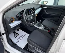 Notranja slika - Seat Arona - 1.0 TSI+1. LAST+SLO+ALU+TEMP+110KM - 9 - Predogledna slika