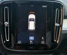 Notranja slika - Volvo XC40 - D3-AUT-145.000km-VIRTUAL-LIZING ZA TUJCE-FUL LED - 12 - Predogledna slika