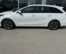Zunanja slika - KIA Ceed - SW 1.5 T-GDi LX Champion+ ISG. M T 103 kW - 4 - Predogledna slika