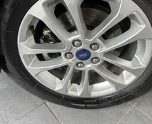 Zunanja slika - Ford Kuga - 2.5 190CV BVA6.KAMERA.NAVI.LED.ALU.2022.112 KW - 4 - Predogledna slika