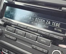 Zunanja slika - Volkswagen Golf - COMFORTLINE 1.6 TDI KLIMA-PDC-2.LASTNIK-SLOVENSKI - 15 - Predogledna slika