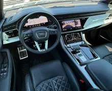 Zunanja slika - Audi Q8 - 50TDI S line Panorama Night 360 SoftCl Compet HUD - 3 - Predogledna slika