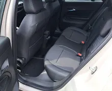 Zunanja slika - Jeep Avenger - 1.2 MHEV 110 Altitude e-DCT6 - 7 - Predogledna slika