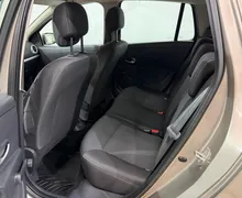 Notranja slika - Renault Clio - Grandtour 1.5 dCi-TEMPOMAT-KLIMA-TRAJNIK - 11 - Predogledna slika