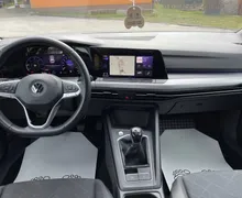 Notranja slika - Volkswagen Golf - 2.0 TDI Life-1 LASTNIK-ALU-NAVI-KAM-ODLIČEN - 9 - Predogledna slika