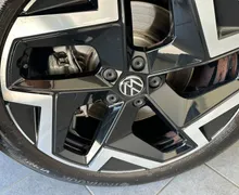Zunanja slika - Volkswagen Tiguan - 2.0 TDI DSG R-Line 110kW.KAMERA.ACC.USNJE.LED - 16 - Predogledna slika