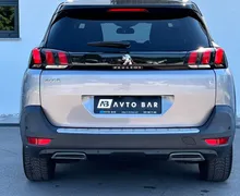 Notranja slika - Peugeot 5008 - ALLURE+SLO+FULL LED+ALU+KEYLESS GO+HI-FI - 7 - Predogledna slika