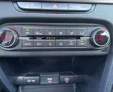Notranja slika - KIA Ceed - 1.0 T-GDi EX Champion + ISG. M T - 16 - Predogledna slika