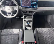 Zunanja slika - Volkswagen Tiguan - R-Line 4JOY 1.5 eTSI DSG - BLACK STYLE - - 6 - Predogledna slika