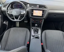 Notranja slika - Volkswagen Tiguan Allspace - 2.0 TDI DSG 4Motion Life-ACC-Vlečna kljuka-LED... - 10 - Predogledna slika