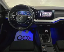 Notranja slika - Škoda Octavia - Combi 2.0 TDI Clever- LED.virtual.kamera.nav.ALU18 - 11 - Predogledna slika