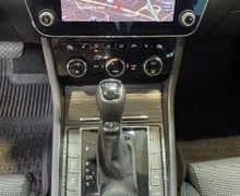 Zunanja slika - Škoda Superb - SLO-NAVIGACIJA-VIRTUAL-MEMORY-RADAR-ALU19-KAMERA - 13 - Predogledna slika