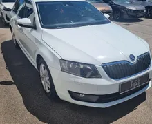 Zunanja slika - Škoda Octavia - Combi 1.6 TDI Ambition DSG EL. KUFERAM.BI XSENON - 4 - Predogledna slika