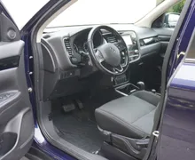 Zunanja slika - Mitsubishi Outlander - 2.0 MIVEC 4WD Intense CVT - 6 - Predogledna slika
