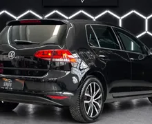 Notranja slika - Volkswagen Golf - 2.0 TDI BMT Highline DSG+NAVI+PDC+GRETJE SEDEZEV.. - 13 - Predogledna slika
