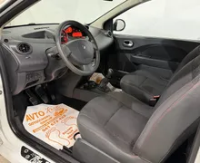 Notranja slika - Renault Twingo - Rip Curl 1.2-KLIMA-SLOVENSKI-SERV4SNA-KNJ-TRAJNIK - 9 - Predogledna slika