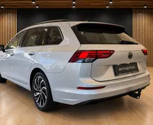 Notranja slika - Volkswagen Golf Variant - 2.0 TDI DSG Life  Nemško por.   ACC   Ambientna - 7 - Predogledna slika