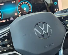 Zunanja slika - Volkswagen Golf - 1.5 TSI R-LINE LED-PANORAMA-ALU19-VIRTUAL-RADAR - 14 - Predogledna slika