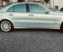 Zunanja slika - Mercedes-Benz E-Razred - E 230 AVANTGARDE + MAX OHRANJEN + BREZ POLOGA - 4 - Predogledna slika