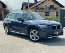 Zunanja slika - BMW X1 - xDrive20d+18 COL+PANORAMA+KLJUKA+XENON+ODLIČEN... - 6 - Predogledna slika