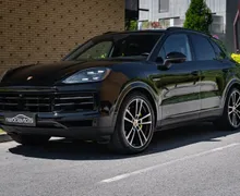 Zunanja slika - Porsche Cayenne - E-Hybrid - LED - Pano - 22 COL - Zračno vzmetenje - 1 - Predogledna slika