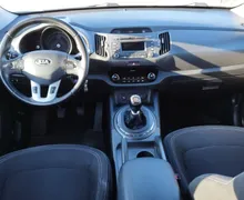 Notranja slika - KIA Sportage - 2WD 1.7 CRDi - 5 - Predogledna slika