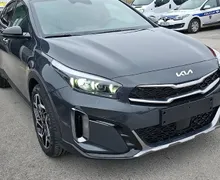 Zunanja slika - KIA XCeed - 1.6 T-GDi GT LINE ISG.7DCT 110.3 kW BARVA GRATIS - 2 - Predogledna slika
