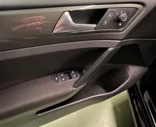 Zunanja slika - Volkswagen Golf - 2.0 TDI BMT Comfortline DSG PDC 2X.OGR. SEDEŽI. - 8 - Predogledna slika