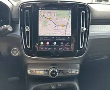 Notranja slika - Volvo XC40 - B3 P Core Avt. - 18 - Predogledna slika