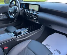 Notranja slika - Mercedes-Benz A-Razred - A 2.0 d 8G-DCT-1 LASTNICA-ALU-NAVI-KAM-LED-ODLIČ.. - 9 - Predogledna slika