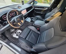 Notranja slika - Porsche Cayenne Coupe - E-Hybrid |MAXTON|SCREEN|PANO|ZRAK|ALU22|VRHUNSKI| - 7 - Predogledna slika