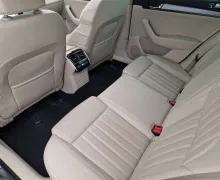 Notranja slika - Škoda Superb - 4x4-2.0 TDI-DSG-PANORAMA-360KAM.-USNJE-ACC-F1-18.. - 12 - Predogledna slika