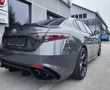 Zunanja slika - Alfa Romeo Giulia - 2.9 V6 Bi-Turbo 510 Quadrifoglio AT8 - 3 - Predogledna slika