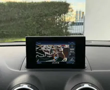 Notranja slika - Audi A3 - 1.6 TDI-LIMO-NAVI-LIZING ZA TUJCE-PDC-TEMPOMAT- - 10 - Predogledna slika