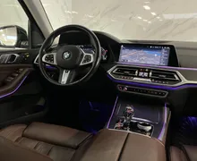 Notranja slika - BMW serija X7: - xD30d|SoftC|Zračno|SkyL|Masaža|360K|Harman|HUD|... - 9 - Predogledna slika
