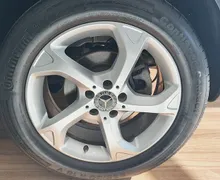 Zunanja slika - Mercedes-Benz GLA-Razred - 180 URBAN PRO AVT-PANORAMA-KAM-EL.PRTLJ-LED-VIDEO - 4 - Predogledna slika
