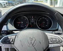 Zunanja slika - VW Passat - 2.0 TDI R-Line 110kW - ODLIČEN - SLOVENSKI - 7 - Predogledna slika