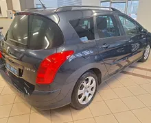 Zunanja slika - Peugeot 308 - 1.6 HDI LED-NAVI-TV-AUT. KLIMA-KREDIT BREZ POLOG - 4 - Predogledna slika