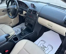Notranja slika - Mercedes-Benz A-Razred - A 160 CDI Elegance-KLIMA-ALU-PDC-ODLIČEN - 9 - Predogledna slika