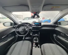 Zunanja slika - Peugeot 208 - Allure1.2 Turbo 100 - NA ZALOGI - 8 - Predogledna slika