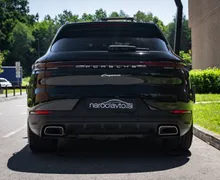 Zunanja slika - Porsche Cayenne - E-Hybrid - LED - Pano - 22 COL - Zračno vzmetenje - 7 - Predogledna slika