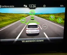 Zunanja slika - Škoda Karoq - Ambition 2.0 TDI DSG-Acc-Laneassist-Kamera-Led - 19 - Predogledna slika