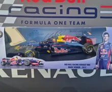 Zunanja slika - Renault Mégane - Megane R.S. Red Bull Racing RB8 ... No.481 - 18 - Predogledna slika