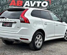 Zunanja slika - Volvo XC60 - D4 R-Design Momentum+133KW+ALU+XENON+USNJE+UGODNO - 5 - Predogledna slika