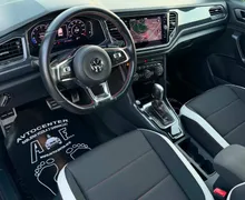 Notranja slika - Volkswagen T-Roc - 1.5 TSI-DSG-VIRUTAL-FUL LED-NAVI-KAMERA-ACC-F1- - 9 - Predogledna slika