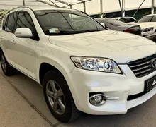 Zunanja slika - Toyota RAV4 - 4WD 2.2 D-4D Limited 1.LASTNIK LETNO JAMSTVO - 3 - Predogledna slika