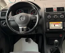 Notranja slika - Volkswagen Touran - 2.0 TDI•PANORAMA•H LINE•NAVIGACIJA•KAMERA•KLJUKA• - 9 - Predogledna slika