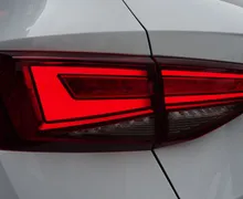 Zunanja slika - Seat Ateca - 1.5 TSI 150 KM STYLE EDITION - VLEČNA KLJUKA - - 19 - Predogledna slika